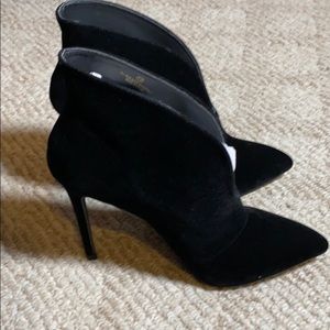 Miss L by Liliana Black Velvet Heeled Booties
